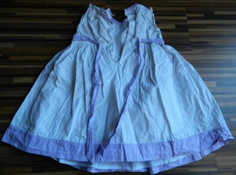 Dievčenské šaty, 92