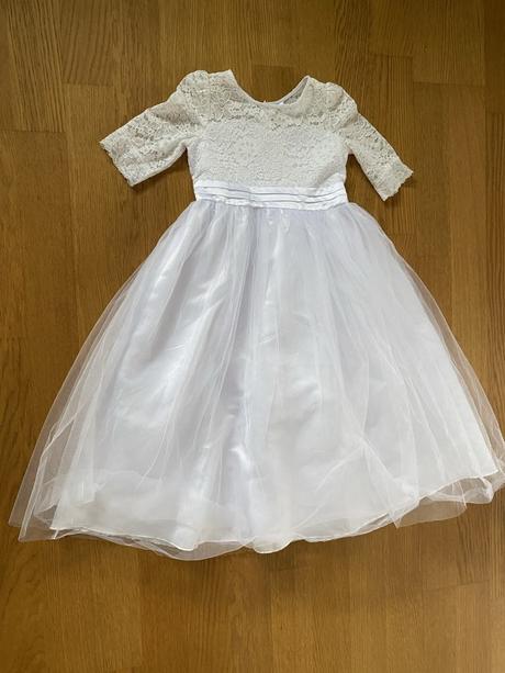 Šaty na prvé sväté prijímanie, 152