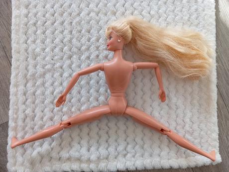 Barbie roztlieskavačka 1996, 