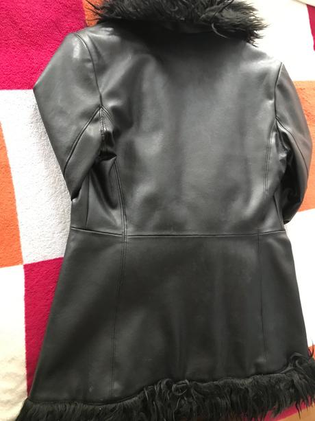 Kabat kozenkovy s kozusinou umelou,vel. 38,zn. ina, 38