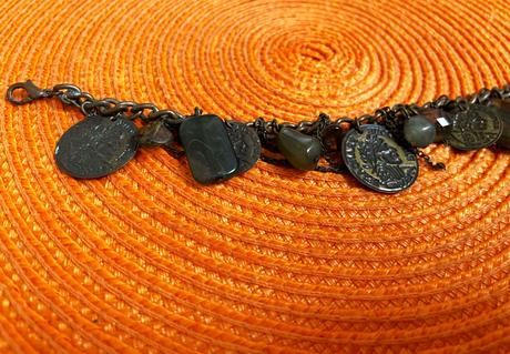 Starožitný náramok, 