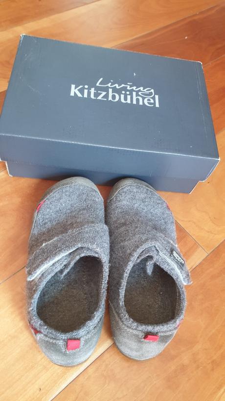 Papuče z ovčej vlny a mäkkou kaučukovou podrážkou, 32