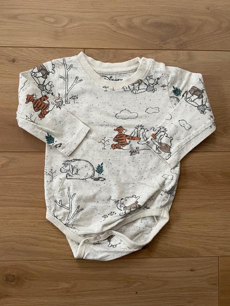 Body s disney motívom, reserved,74