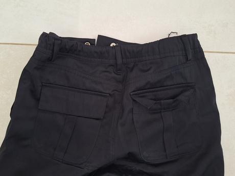 Predam lahke nohavice kapsace, lindex,140