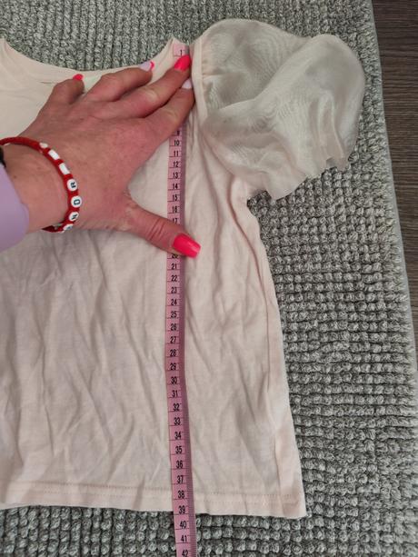 Tričko s volánikmi 110/116, 116