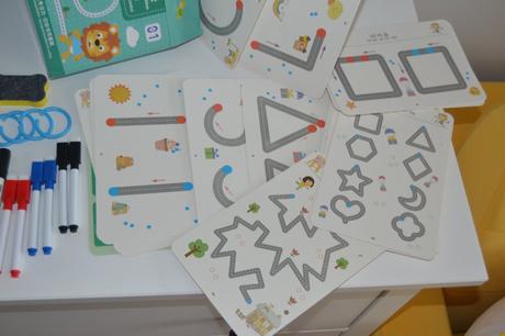 Montessori hračka na kreslenie sada 64 kusov,