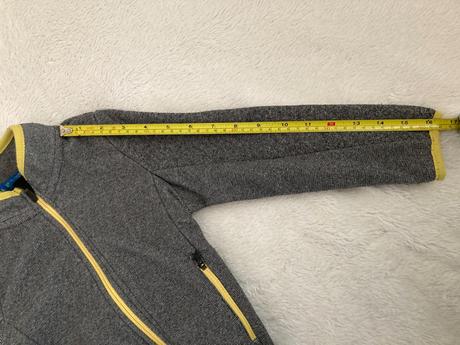 Mikinky v.98, lupilu,98