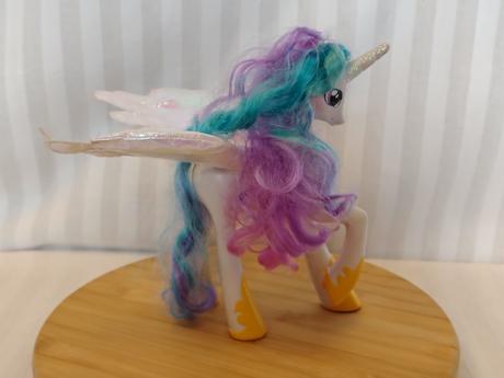 Zber. my little pony princess celestia hasbro 2011, 