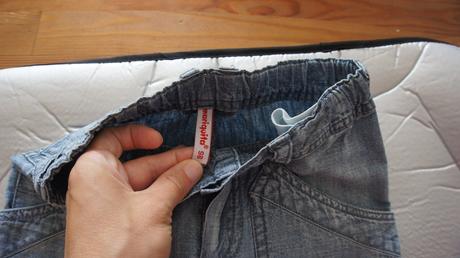 Tenké riflové nohavice, mariquita,98