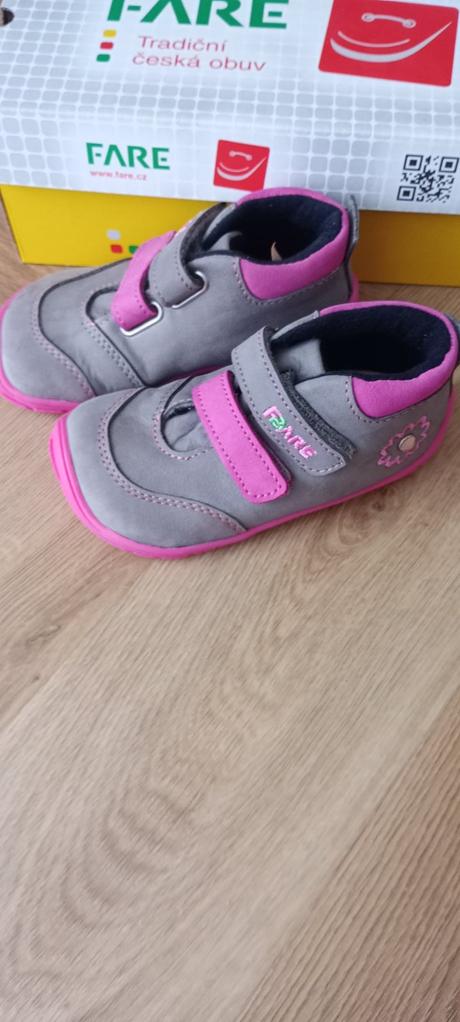 Fare bare dievčenské celorocky,v.23, fare,23