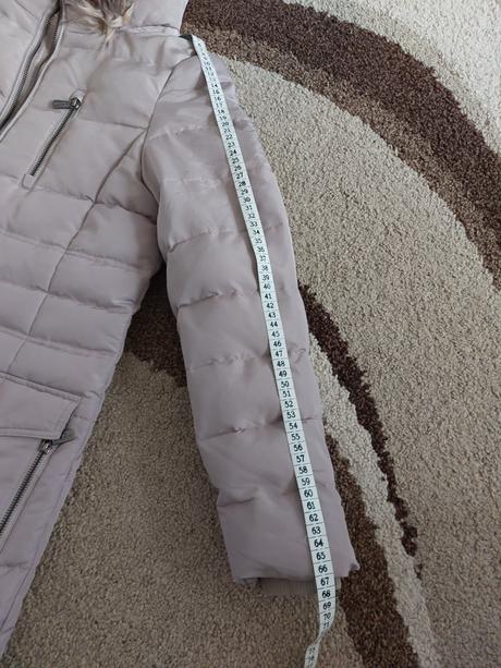 Páperová bunda, 158