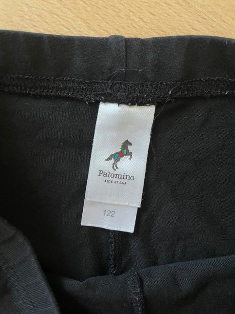 Cierne kratase, palomino,122