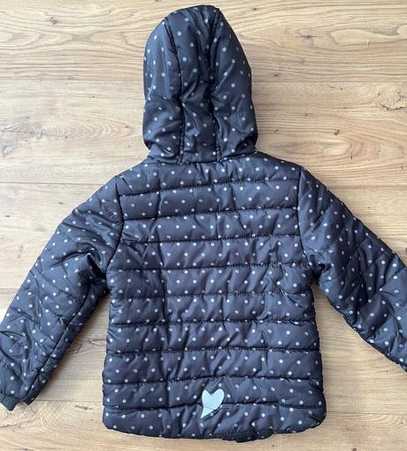 Zimna bunda 116 - super stav, lupilu,116