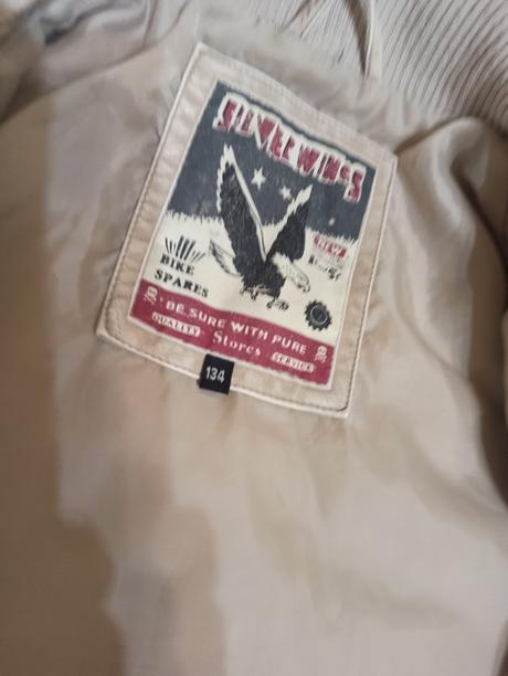 Bunda koženková, 134