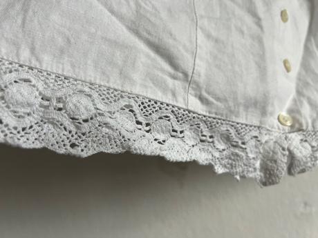 Krasna vintage bluzka tunika zdobena bohato cipkou, l