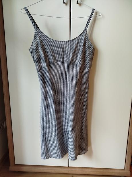 Šaty letné, tenké dĺžka 82cm., s