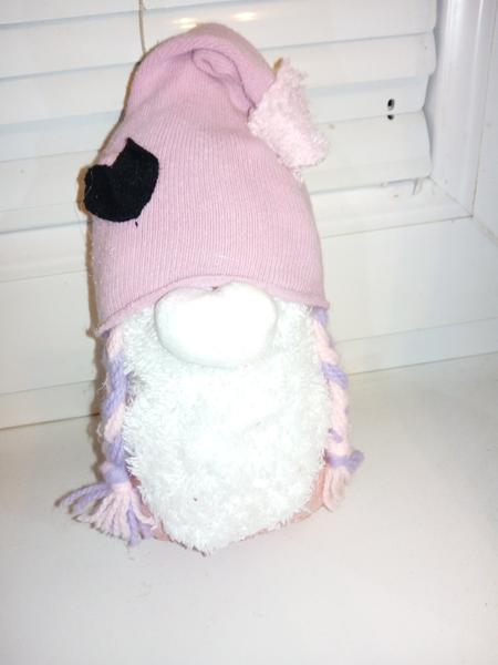 Pomôžte s nami rodine s chorým synčekom.