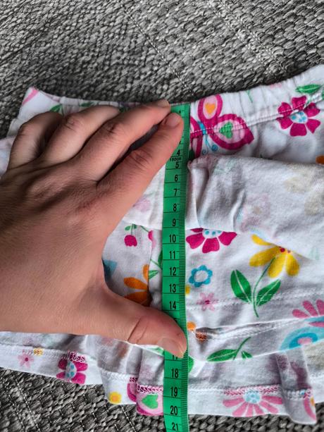 Sukňové šortky, 86