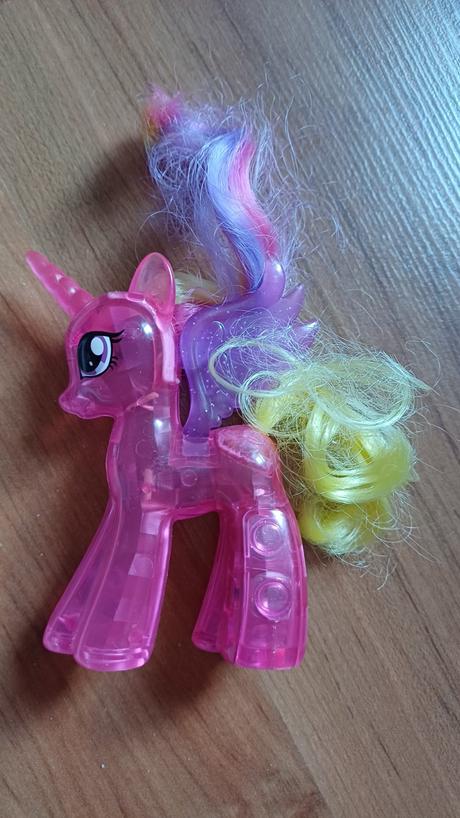 Jednorožec svietiaci little pony, 