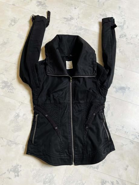 Štýlová bunda do pásu, xs