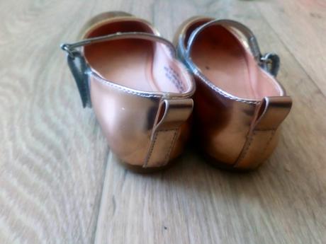 Zlato-strieborno-medenné balerínky, h&m,24