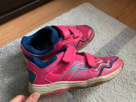 Tenisky, 34