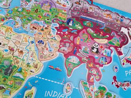 Magnetická mapa sveta/puzzle woody,