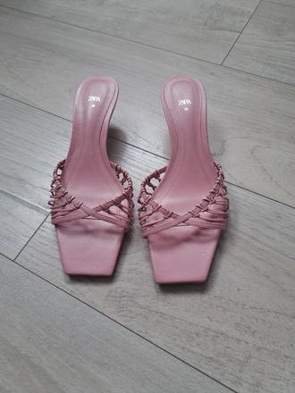 Ružové šľapky, zara,38
