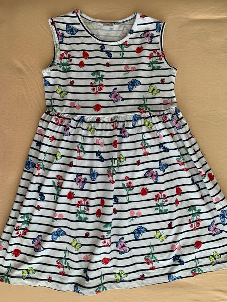 Šatôčky - 2 x oblečené, 134