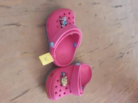 Croksy, crocs,<17