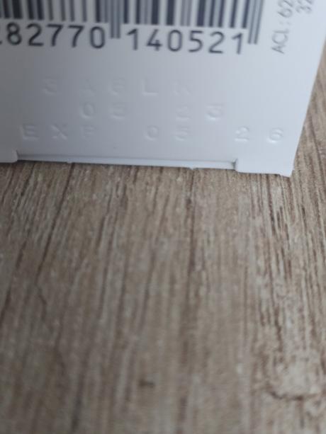 Cleanse women tónovany denný krém, 