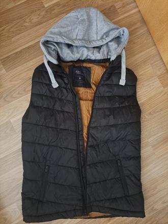 Chlapcenska vesta vel.s, takko,s