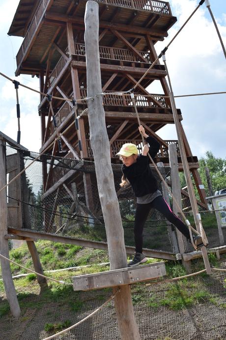 Čierne športové legínky, karrimor,128