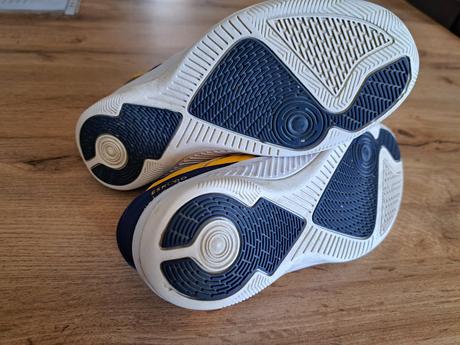 Futsalove botasky, 34