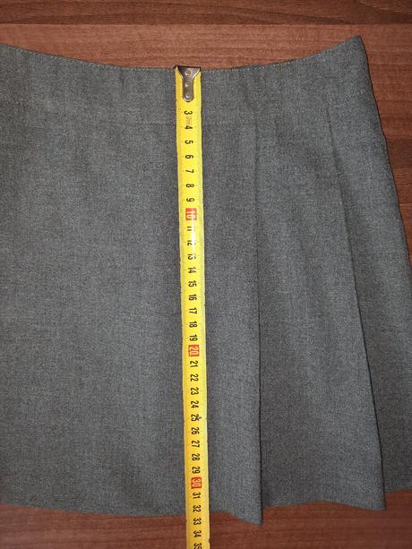 Sukňa (aj k rovnošate), 116