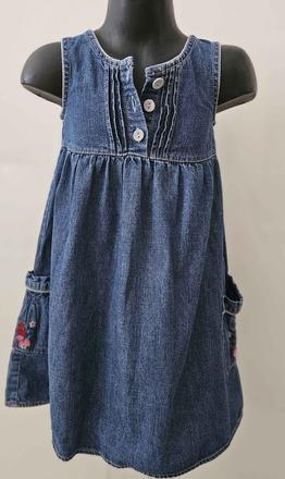 Rifľové šaty, 110