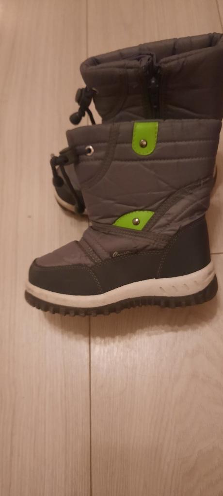 Chlapčenské snehulky č.26, kvalitné, zn.cortina, 26