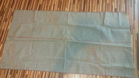 Metráž s motívom koňa,