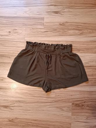 Šortky, gate,s