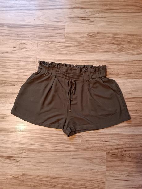 Šortky, gate,s