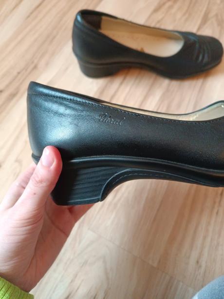 Dámske čierne kožené topánky, 37