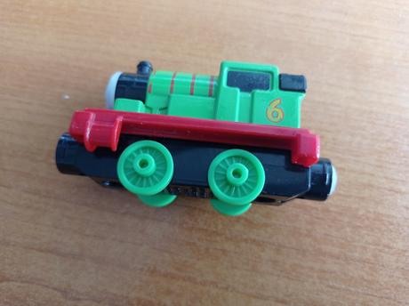 Tomas vláčiky perci, 