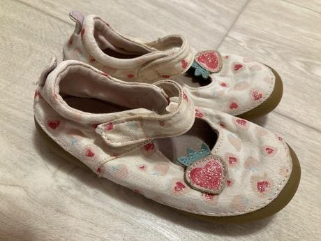 Jahôdkové sandálky, vertbaudet,25
