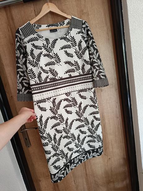 Vzorované šaty zn. laura kent, 40