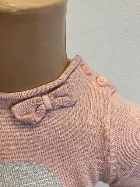 Dievčenský sveter so strieborným srdiečkom (86), h&m,86