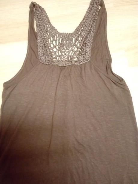 Charlotte russe vesticka, m