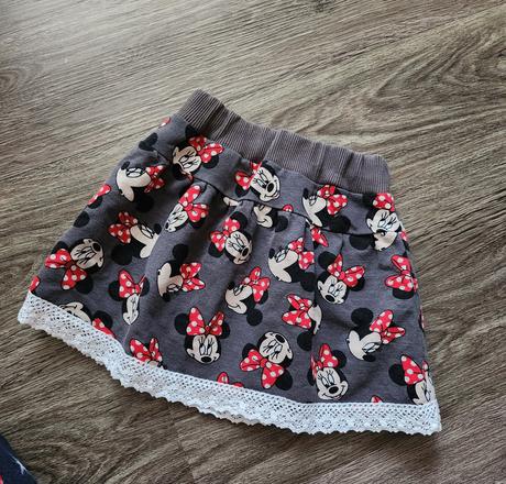 Sukna minnie mouse, 104