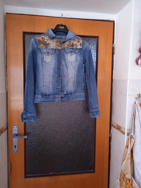 Riflova bunda, stradivarius,m