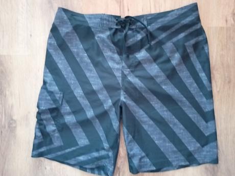 Minimálne nosené plavecké bermudy, f&f,l