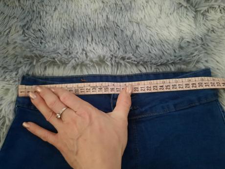 Pekné riflové nohavice xs/26, xs